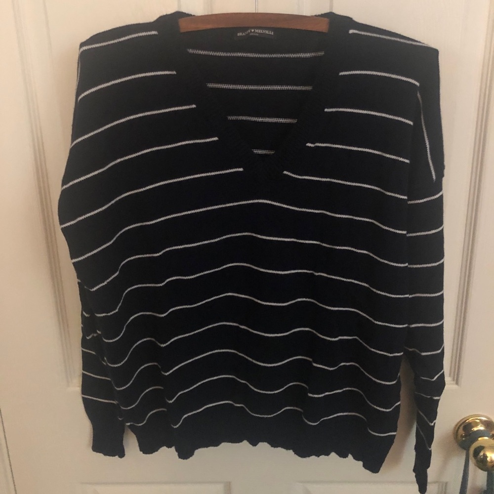Brandy Melville sweater